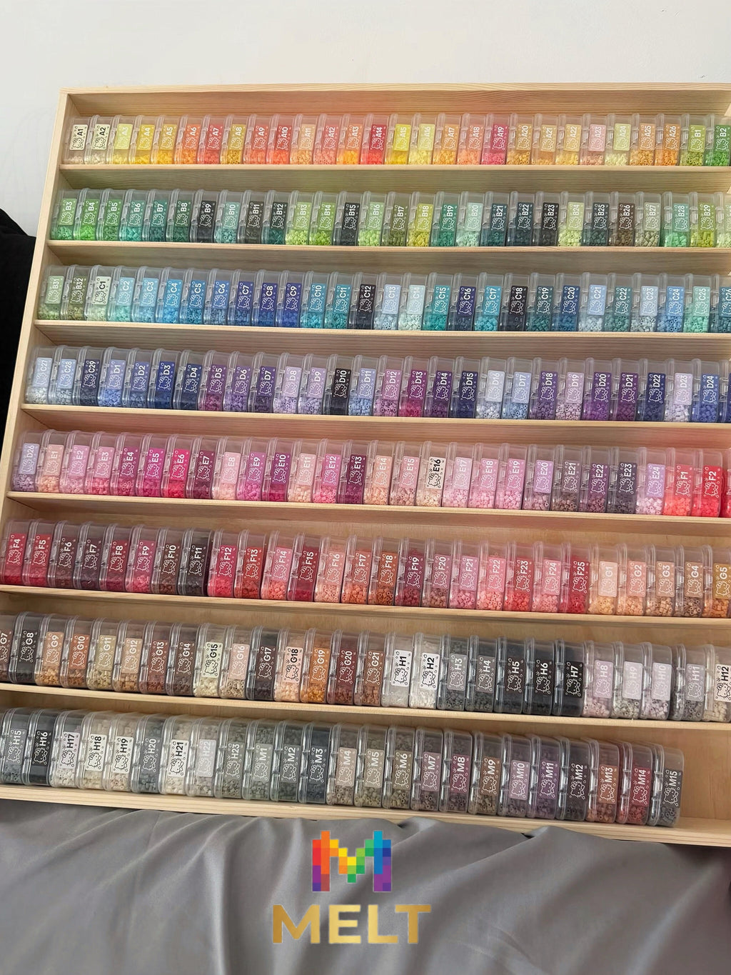 ⁠MeltMuse 319-Color Ultimate Pixel Artist Fuse Bead Palette (2.6mm Professional Mega Set)